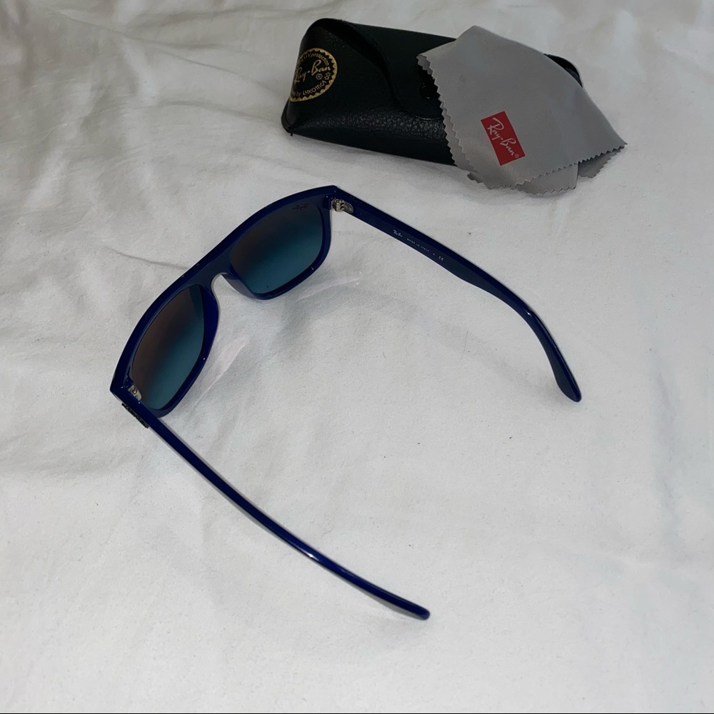 Ray Ban with case and cloth - Picture 3 of 6